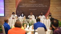 LIDARTAWAN memberi penjelasan terkait draft sosialisasi PKPU terkait verifikasi parpol, Senin (29/11/2021). Foto: hen LIDARTAWAN memberi penjelasan terkait draft sosialisasi PKPU terkait verifikasi parpol, Senin (29/11/2021). Foto: hen