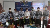 IGN Edyy Mulya beserta jajaran Pengurus Perwakilan YPLP PGRI Provinsi Bali, usai membuka rapat koordinasi di SMP PGRI 3 Denpasar, Rabu (22/12/2021). Foto: ist IGN Edyy Mulya beserta jajaran Pengurus Perwakilan YPLP PGRI Provinsi Bali, usai membuka rapat koordinasi di SMP PGRI 3 Denpasar, Rabu (22/12/2021). Foto: ist