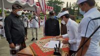 DEKLARASI damai para peserta pemilihan perbekel. Foto: adi DEKLARASI damai para peserta pemilihan perbekel. Foto: adi