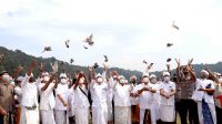 PELEPASLIARAN Satwa burung di kawasan Danau Tamblingan Desa Wanagiri
