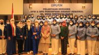 WAGUB Sitti Rohmi Djalilah bersama pengurus DPP, DPW dan DPD Puan usai pelantikan DPW dan DPD se-NTB, Sabtu (12/2/2022). Foto: ist WAGUB Sitti Rohmi Djalilah bersama pengurus DPP, DPW dan DPD Puan usai pelantikan DPW dan DPD se-NTB, Sabtu (12/2/2022). Foto: ist