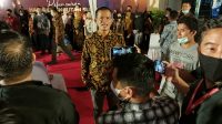 KETUA KPU NTB, Suhardi Soud, saat memberikan keterangan pada wartawan, Selasa (15/2/2022). Foto: rul KETUA KPU NTB, Suhardi Soud, saat memberikan keterangan pada wartawan, Selasa (15/2/2022). Foto: rul