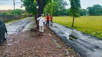 PEMASANGAN tali pembatas sebagai tanda penutupan Lapangan Arga Coka Pegok, Kelurahan Sesetan, Denpasar pada Jumat (4/2/2022). Foto: ist PEMASANGAN tali pembatas sebagai tanda penutupan Lapangan Arga Coka Pegok, Kelurahan Sesetan, Denpasar pada Jumat (4/2/2022). Foto: ist