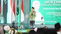 TGB Muhamad Zainul Majdi atau yang kerap disapa Tuan Guru Bajang (TGB) saat menyampaikan sambutan usai penutupan Muktamar NWDI pertama. Foto: rul TGB Muhamad Zainul Majdi atau yang kerap disapa Tuan Guru Bajang (TGB) saat menyampaikan sambutan usai penutupan Muktamar NWDI pertama. Foto: rul