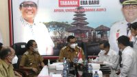 BUPATI Sanjaya menerima Tim BPK Bali, terkait pemeriksaan terinci atas LKPD TA 2021 di Pemkab Tabanan, Senin (25/4/2022). Foto: ist BUPATI Sanjaya menerima Tim BPK Bali, terkait pemeriksaan terinci atas LKPD TA 2021 di Pemkab Tabanan, Senin (25/4/2022). Foto: ist