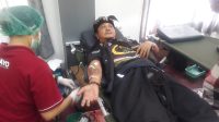 DONOR darah yang dilakukan sela-sela Pelantikan Unit Pengurus Perhimpunan Donor Darah Indonesia (PDDI) unit Dulang Mangap Bali di Wantilan Jaba Pura Ratu Pasek Linggih Ida Bethara Mpu Gana Punduk Dawa Sabtu (9/4/2022). Foto: ist DONOR darah yang dilakukan sela-sela Pelantikan Unit Pengurus Perhimpunan Donor Darah Indonesia (PDDI) unit Dulang Mangap Bali di Wantilan Jaba Pura Ratu Pasek Linggih Ida Bethara Mpu Gana Punduk Dawa Sabtu (9/4/2022). Foto: ist