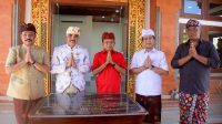 KETUA DPRD Klungkung, Anak Agung Gde Anom; mendampingi Gubernur Bali, Wayan Koster, meresmikan pembangunan Kantor Majelis Desa Adat (MDA) Kabupaten Klungkung, Minggu (22/5/2022). Foto: ist KETUA DPRD Klungkung, Anak Agung Gde Anom; mendampingi Gubernur Bali, Wayan Koster, meresmikan pembangunan Kantor Majelis Desa Adat (MDA) Kabupaten Klungkung, Minggu (22/5/2022). Foto: ist