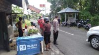 ANGGOTA Polsek Sukasada saat mendatangi lokasi