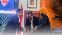 GUBERNUR ZULKIEFLIMANSYAH