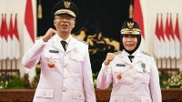 GUBERNUR Zulkieflimansyah dan Sitti Rohmi Djalilah (Zul-Rohmi) saat dilantik Presiden Jokowi di Istana Negara, tahun 2018 silam. Foto: ist GUBERNUR Zulkieflimansyah dan Sitti Rohmi Djalilah (Zul-Rohmi) saat dilantik Presiden Jokowi di Istana Negara, tahun 2018 silam. Foto: ist