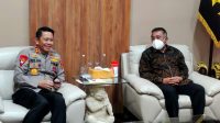 KETUA KPU Bali, I Dewa Agung Gede Lidartawan, saat audiensi untuk minta dukungan pengamanan saat tahapan Pemilu-Pilkada Serentak 2024, terutama ketika verifikasi parpol dan kelancaran distribusi logistik, Selasa (19/7/2022). Foto: ist KETUA KPU Bali, I Dewa Agung Gede Lidartawan, saat audiensi untuk minta dukungan pengamanan saat tahapan Pemilu-Pilkada Serentak 2024, terutama ketika verifikasi parpol dan kelancaran distribusi logistik, Selasa (19/7/2022). Foto: ist
