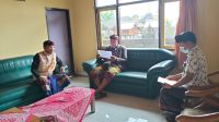 BAWASLU Bangli kembali melakukan pengawasan berkelanjutan terhadap data pemilih berkelanjutan periode Juli dengan melakukan uji petik. Foto: ist BAWASLU Bangli kembali melakukan pengawasan berkelanjutan terhadap data pemilih berkelanjutan periode Juli dengan melakukan uji petik. Foto: ist