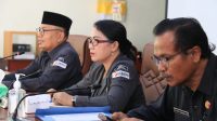 BAWASLU Bali mengingatkan DPW PSI Bali agar berhati-hati dalam merekrut anggota agar tidak dinyatakan tidak memenuhi syarat (TMS) saat audiensi ke Bawaslu Bali, Senin (1/8/2022). Foto: ist BAWASLU Bali mengingatkan DPW PSI Bali agar berhati-hati dalam merekrut anggota agar tidak dinyatakan tidak memenuhi syarat (TMS) saat audiensi ke Bawaslu Bali, Senin (1/8/2022). Foto: ist
