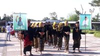 PULUHAN perempuan yang bergabung dalam Lembaga Budaya Adat Sasak (LBAS) ikut mendeklarasikan Cak Imin sebagai Capres 2024, Jumat (29/7/2022). Foto: rul PULUHAN perempuan yang bergabung dalam Lembaga Budaya Adat Sasak (LBAS) ikut mendeklarasikan Cak Imin sebagai Capres 2024, Jumat (29/7/2022). Foto: rul