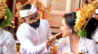 Mepandes Massal Di Banjar Betngandang Desa Sanur Kauh