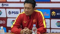 pelatih vietnam