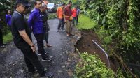 BUPATI SUWIRTA-1