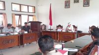 RAPAT DPRD BANGLI-4