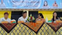 KADISDIKPORA Kota Denpasar, AA Gede Wiratama, saat menghadiri rapat MKKS SMP Kota Denpasar di SMPN 10 Denpasar, Kamis (10/11/2022).