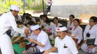 BUPATI SUWIRTA-6