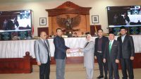 GUBERNUR ZULKIEFLIMANSYAH