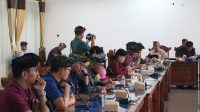 RAPAT Bangar DPRD Buleleng dan TAPD Buleleng