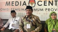 AINUN Ni’am usai menyerahkan syarat dukungan minimal bakal calon anggota DPD RI ke KPU Bali, Rabu (28/12/2022). Foto: hen AINUN Ni’am usai menyerahkan syarat dukungan minimal bakal calon anggota DPD RI ke KPU Bali, Rabu (28/12/2022). Foto: hen