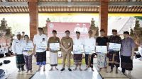 Pemkot Denpasar Serahkan Hibah dan BKK Tahun 2022