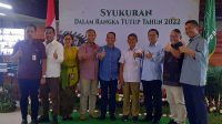 DIREKTUR Utama Bank BPD Bali, I Nyoman Sudharma, foto bersama jajaran Direksi dan Komisaris Bank BPD Bali. Foto: ist DIREKTUR Utama Bank BPD Bali, I Nyoman Sudharma, foto bersama jajaran Direksi dan Komisaris Bank BPD Bali. Foto: ist