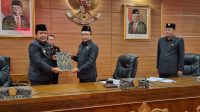 SIDANG PARIPURNA (1)