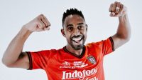 carvalho-bali-united