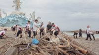 03067 Badung Korpri Kegiatan bersih pantai