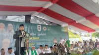 KETUM PBNU, Yahya Cholil Staquf (kiri), saat menyampaikan sambutan pada haul dan harlah Pondok Pesantren Qomarul Huda Bagu, Kabupaten Lombok Tengah (Loteng), Sabtu (26/2/2023). Foto: ist KETUM PBNU, Yahya Cholil Staquf (kiri), saat menyampaikan sambutan pada haul dan harlah Pondok Pesantren Qomarul Huda Bagu, Kabupaten Lombok Tengah (Loteng), Sabtu (26/2/2023). Foto: ist