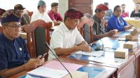 RAPAT pandangan umum Fraksi di DPRD Buleleng atas Ranperda Pendidikan Pancasila dan Kewarganegaraan, bertempat di Ruang Gabungan Komisi Gedung DPRD Buleleng. Foto: ist RAPAT pandangan umum Fraksi di DPRD Buleleng atas Ranperda Pendidikan Pancasila dan Kewarganegaraan, bertempat di Ruang Gabungan Komisi Gedung DPRD Buleleng. Foto: ist