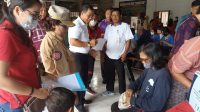 KADIS Sosial Kota Denpasar, I Gusti Ayu Laksmi I Gusti Ayu Laxmy Saraswaty; dan Camat Denpasar Timur, I Made Tirana, saat menghadiri kegiatan JKN-KIS Goes to Banjar dan safari kesehatan serangkaian HUT ke-19 Tagana Kota Denpasar di Wantilan Desa Adat Penatih, Jumat (31/3/2023). Foto: ist KADIS Sosial Kota Denpasar, I Gusti Ayu Laksmi I Gusti Ayu Laxmy Saraswaty; dan Camat Denpasar Timur, I Made Tirana, saat menghadiri kegiatan JKN-KIS Goes to Banjar dan safari kesehatan serangkaian HUT ke-19 Tagana Kota Denpasar di Wantilan Desa Adat Penatih, Jumat (31/3/2023). Foto: ist