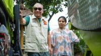 BAMBANG Kristiono (kiri) saat bersama putrinya. Foto: ist BAMBANG Kristiono (kiri) saat bersama putrinya. Foto: ist