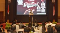 GUBERNUR NTB, Zulkieflimansyah, saat membuka Rapimda PKN NTB. Foto: ist GUBERNUR NTB, Zulkieflimansyah, saat membuka Rapimda PKN NTB. Foto: ist