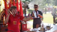 LOMBA ARAK