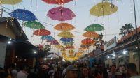 SELAMA empat hari Tanah Lot Art and Food Festival IV berlangsung selalu dipadati wisatawan yang berkunjung, hingga acara penutupan pada Minggu (25/6/2023). Foto: ist SELAMA empat hari Tanah Lot Art and Food Festival IV berlangsung selalu dipadati wisatawan yang berkunjung, hingga acara penutupan pada Minggu (25/6/2023). Foto: ist