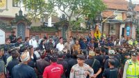 Demo Warga Kelecung - ist