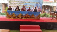 KADISDIKPORA AA Gede Wiratama menyerukan persekolahan SMP di Kota Denpasar menggalakkan pendidikan kesehatan produksi pada siswa saat rapat rutin MKKS SMP Kota Denpasar, Jumat (14/7/2023). Foto: ist KADISDIKPORA AA Gede Wiratama menyerukan persekolahan SMP di Kota Denpasar menggalakkan pendidikan kesehatan produksi pada siswa saat rapat rutin MKKS SMP Kota Denpasar, Jumat (14/7/2023). Foto: ist