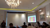 VP External Communications Indosat Ooredoo Hutchison - Eni Nur Ifati (kiri) saat memaparkan capaian pelayanan jaringan di wilayah Pulau Sumbawa pada wartawan, Rabu (23/8/2023). Foto: ist VP External Communications Indosat Ooredoo Hutchison - Eni Nur Ifati (kiri) saat memaparkan capaian pelayanan jaringan di wilayah Pulau Sumbawa pada wartawan, Rabu (23/8/2023). Foto: ist