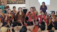BUNDA Literasi Kota Denpasar, Sagung Antari Jaya Negara, meninjau sekaligus membuka acara Gebyar Literasi Kecamatan Denpasar Timur pada Sabtu (23/9/2023). Foto: ist BUNDA Literasi Kota Denpasar, Sagung Antari Jaya Negara, meninjau sekaligus membuka acara Gebyar Literasi Kecamatan Denpasar Timur pada Sabtu (23/9/2023). Foto: ist