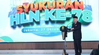 KOMISARIS Utama PLN, Agus Dermawan Wintarto Martowardojo, menyampaikan sambutan dalam acara syukuran Hari Listrik Nasional (HLN) ke-78 di Kantor Pusat PLN, Jakarta, Jumat (27/10/2023). Foto: ist KOMISARIS Utama PLN, Agus Dermawan Wintarto Martowardojo, menyampaikan sambutan dalam acara syukuran Hari Listrik Nasional (HLN) ke-78 di Kantor Pusat PLN, Jakarta, Jumat (27/10/2023). Foto: ist