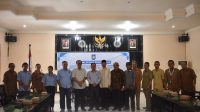 ANGGOTA Dewan Pengupahan Provinsi NTB usai sidang penetapan UMP NTB 2024, Senin (20/11/2023). Foto: ist ANGGOTA Dewan Pengupahan Provinsi NTB usai sidang penetapan UMP NTB 2024, Senin (20/11/2023). Foto: ist