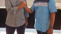 KETUA TKN Rosan Perkasa Roeslaini (kiri) saat bersama Faurani usai ditunjuk sebagai Ketua TKD Prabowo-Gibran. Foto: ist KETUA TKN Rosan Perkasa Roeslaini (kiri) saat bersama Faurani usai ditunjuk sebagai Ketua TKD Prabowo-Gibran. Foto: ist