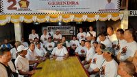 MADE Wijaya bersama tim sukses, relawan dan simpatisan di Pandawa Watersport Tanjung Benoa. Foto: ist MADE Wijaya bersama tim sukses, relawan dan simpatisan di Pandawa Watersport Tanjung Benoa. Foto: ist