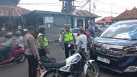 POLSEK Kintamani mengamankan pelaku tabrak lari yang terjadi di wilayah Kubutambahan, Buleleng. Foto: ist POLSEK Kintamani mengamankan pelaku tabrak lari yang terjadi di wilayah Kubutambahan, Buleleng. Foto: ist