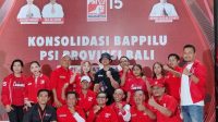 PENGURUS DPD PSI Gianyar bersama Ketum PSI. Foto: ist PENGURUS DPD PSI Gianyar bersama Ketum PSI. Foto: ist
