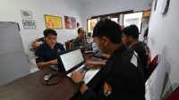 TIM cyber troops Polres Buleleng memantau medsos hingga buzzer. Foto: ist